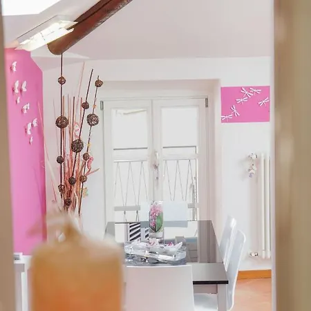 شقة Butterfly غْرافيدونا